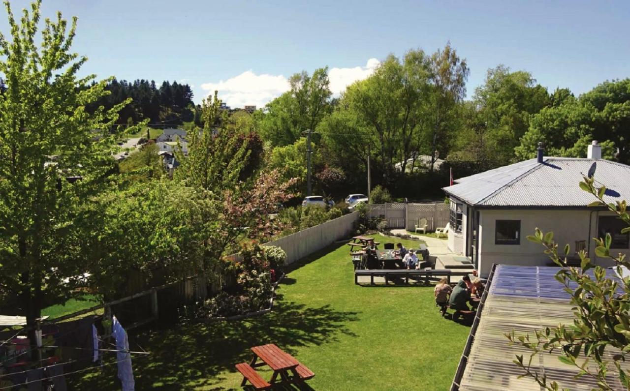 Хостел Mountain View Backpackers Ванака Экстерьер фото