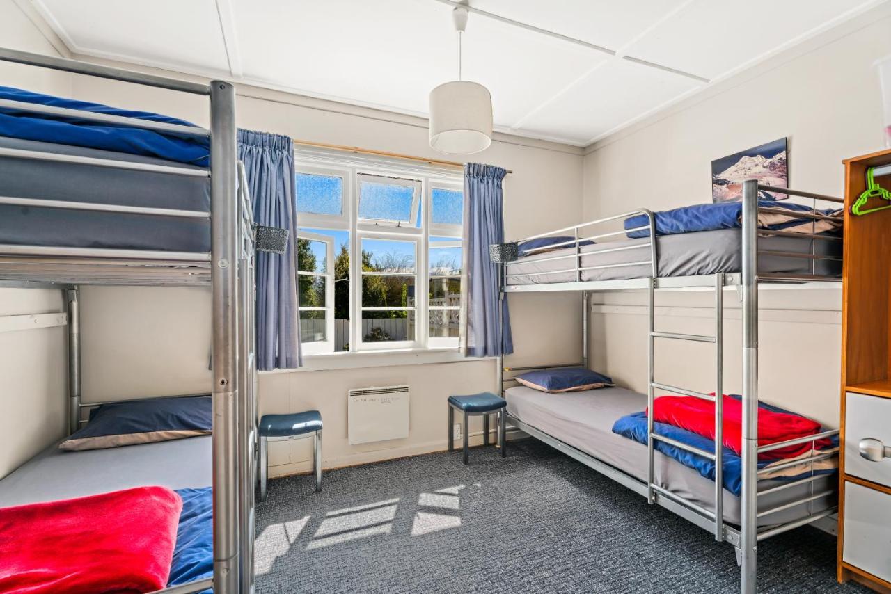 Хостел Mountain View Backpackers Ванака Экстерьер фото