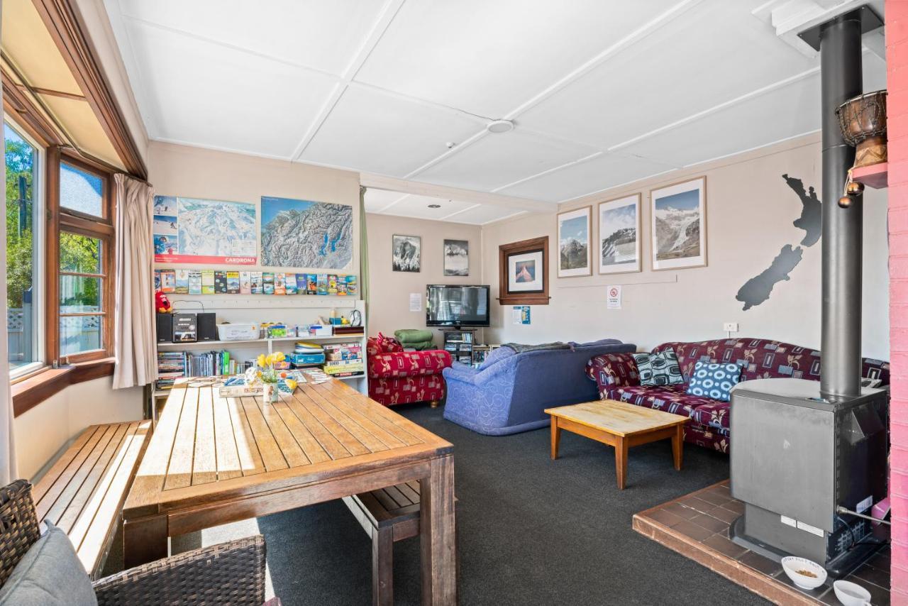 Хостел Mountain View Backpackers Ванака Экстерьер фото